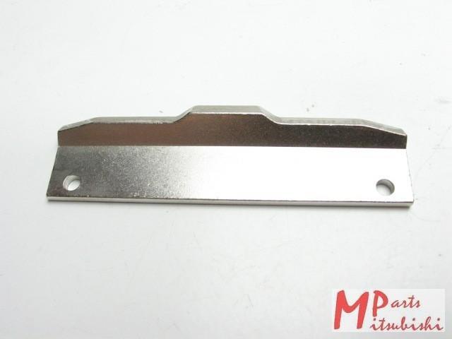 Bremsklotz Montageblech Bremse vorne, OEM Mitsubishi, Neu, Mitsubishi Pajero L040G/L140G,, MB082412