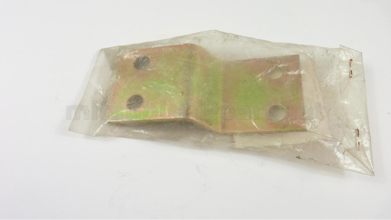 Halter, Neu, Canter, OEM OEM Mitsubishi Fuso Canter, MB164244