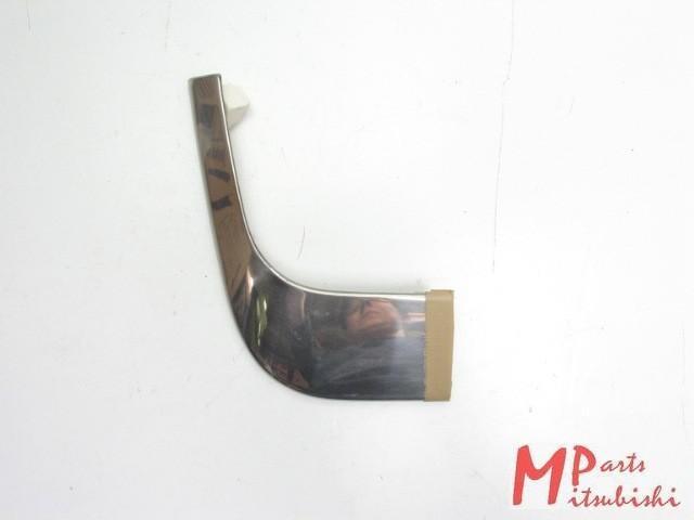 Zierblende seitlich links Stossfänger hinten, OEM Mitsubishi, Neu, Mitsubishi Colt C10A, Lancer C1, MB271745
