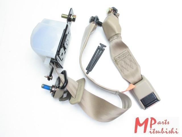 Sicherheitsgurt Sitz 2.Reihe links, OEM Mitsubishi, Neu, Mitsubishi Pajero L040G/L140G,, MB418833