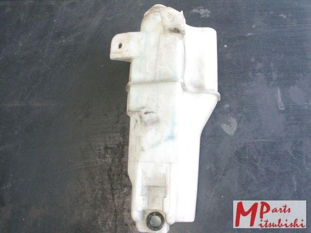 Wasserbehälter Schweibenwaschanlage vorn, OEM Mitsubishi, Gebraucht, Mitsubishi Colt C50A, Lancer C6, MB623942, MB541650