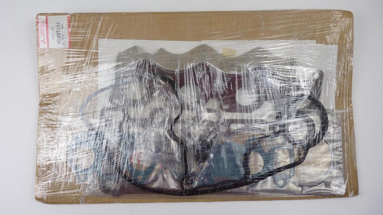 Dichtungssatz Zylinderkopf, Neu, Mitsubishi Lancer C10/3V, Galan, OEM OEM Mitsubishi, MD997104, MD997556