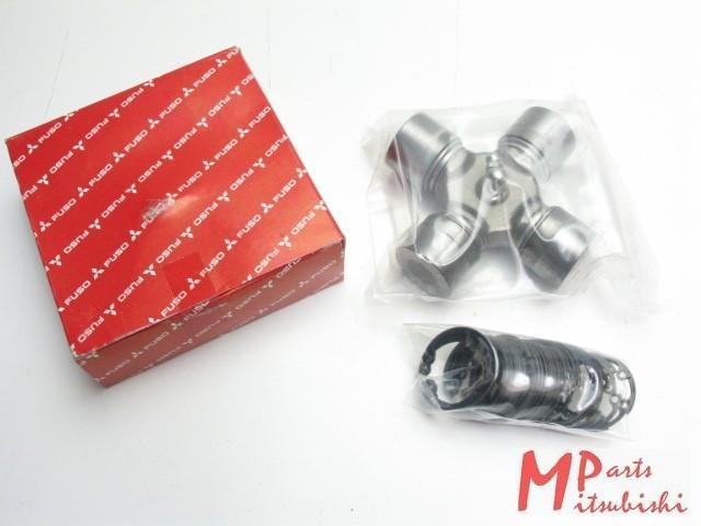 Kreuzgelenk, OEM Mitsubishi Fuso Canter, Neu, Mitsubishi Fuso Canter, MK996631, MB000154, MB293353, MB293448, MC830283, MC834856