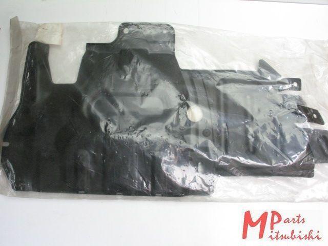 Abdeckung vorne links mittig unten Motorraum, OEM Mitsubishi, Neu, Mitsubishi Colt CJ0A, Lancer CK, MR286287, MR287153, MR288089