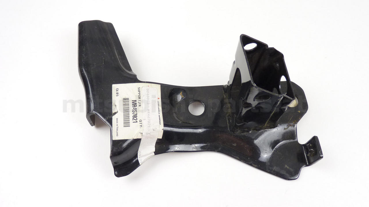 Stütze links Stossfänger vorn, OEM Mitsubishi, Neu, Mitsubishi L200 K60/70T,, MR467021