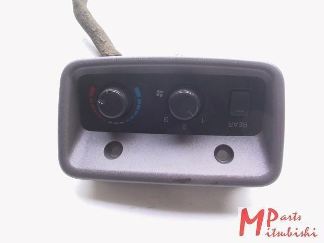 Bedieneinheit Heizung hinten, Gebraucht, Mitsubishi Pajero V60/70W,, OEM OEM Mitsubishi, MR500175