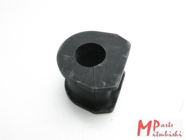 Buchse Stabilisator Radaufhängung vorn, OEM Mitsubishi, Neu, Mitsubishi L200 KA/B0T,, MR992317