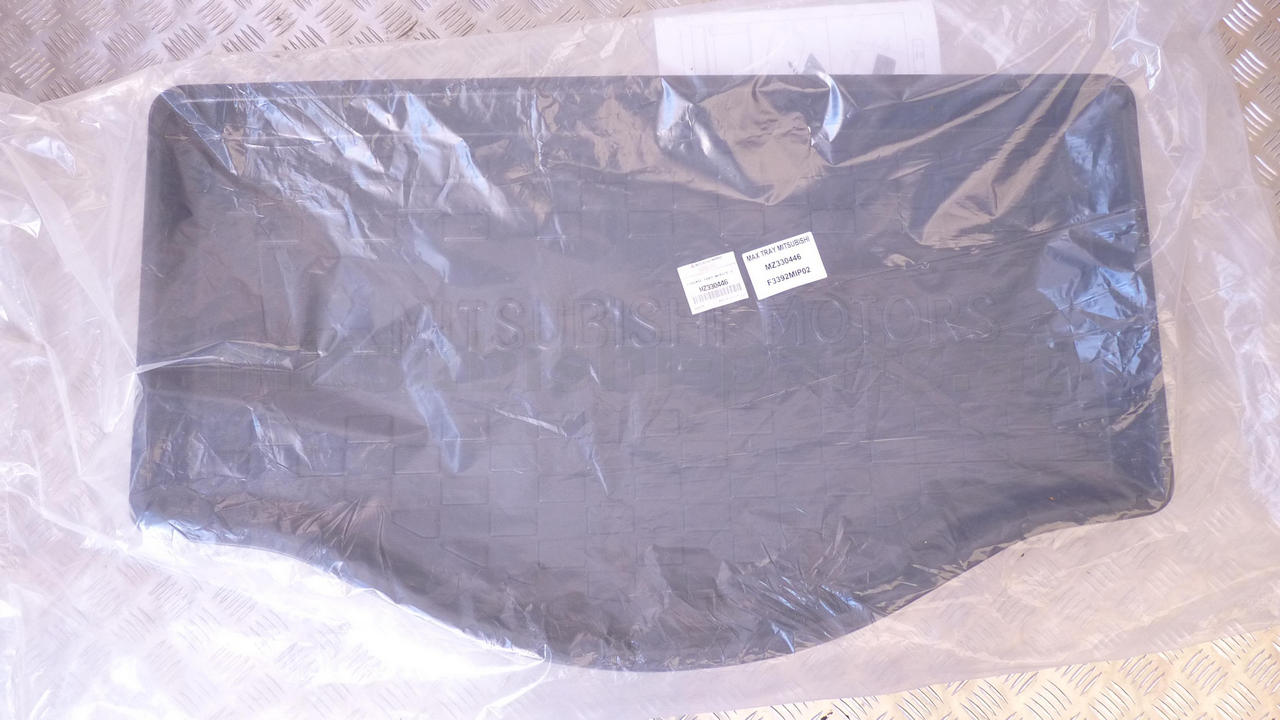 Laderaumwanne, OEM Mitsubishi, Neu, Space Star A00A,, MZ330446